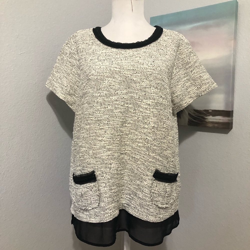 White House Black Market Monochrome Knit Top